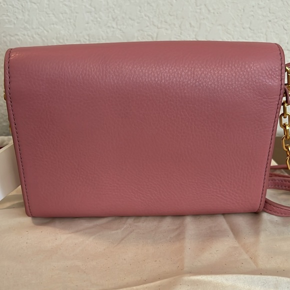 🔥🔥🔥Authentic Tory Burch Crossbod Bag - Picture 3 of 11